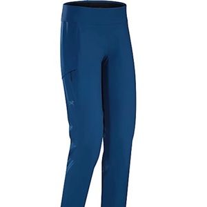 COPY - Arc’teryx Sabria pant size 2 in Poseidon